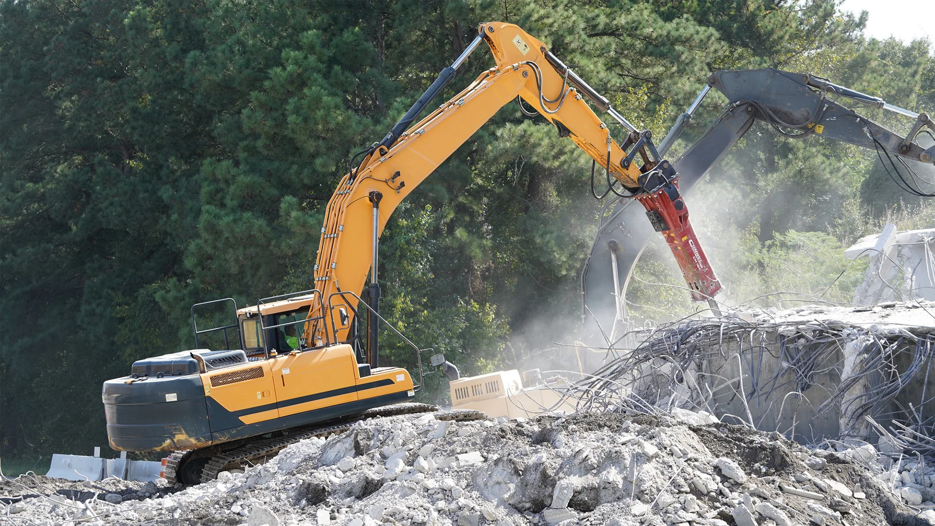 Connect Work Tools | CH Series Hammer for Excavator | 32,000 to 140,000+ lbs - Image 3